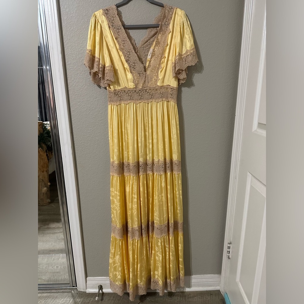 Ocean gown in yellow - Picture 9 of 12